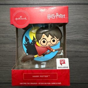 NWT Hallmark Harry Potter Ornament